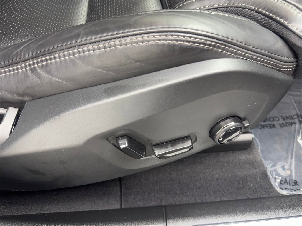Used 2022 Volvo XC60 B5 Inscription w/ Protection Package Premier image 47