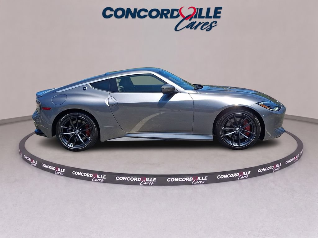 Certified 2025 Nissan Z Performance w/ Floor Mat Package RWD image 8