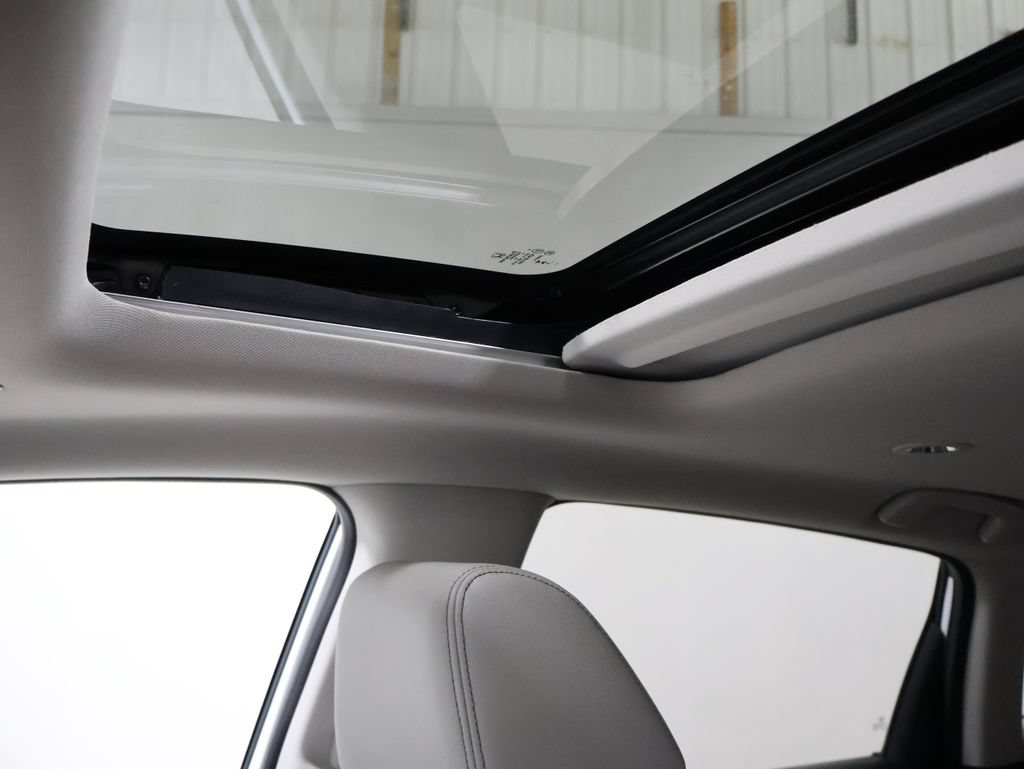 New 2027 Honda HR-V EX-L image 32