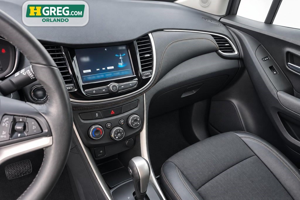 Used 2017 Chevrolet Trax LT w/ LT Convenience Package FWD image 14