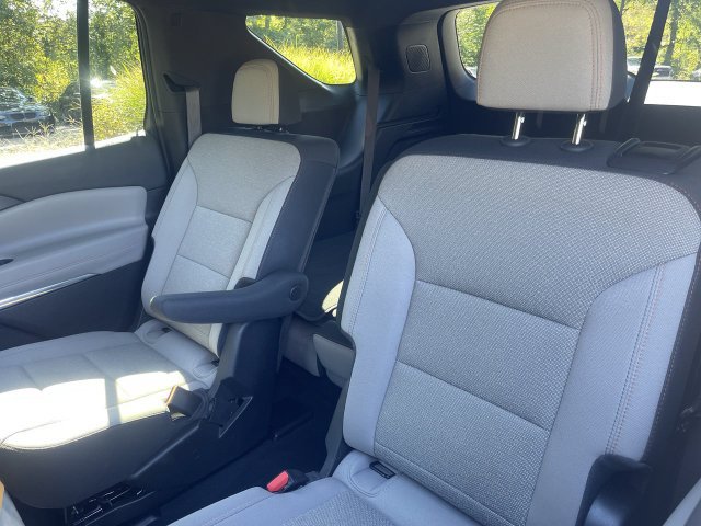 Certified 2026 Chevrolet Traverse LT w/ Driver Confidence Package FWD image 22