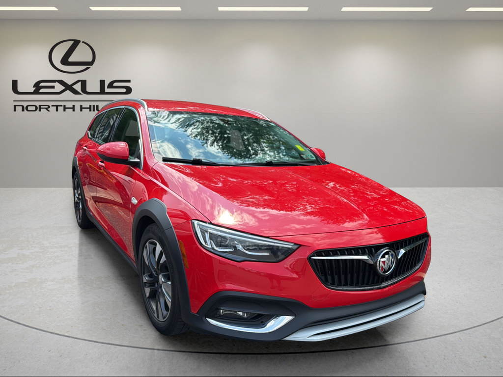 Used 2018 Buick Regal Preferred w/ Sights and Sounds Package AWD/4WD video 4