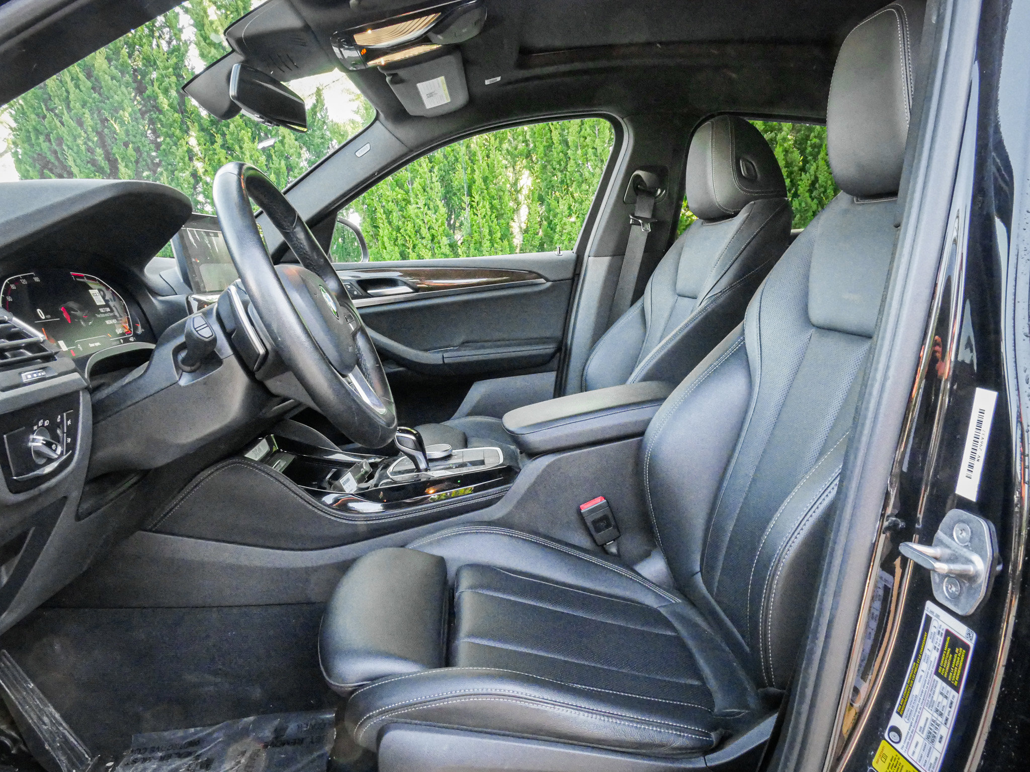 Used 2023 BMW X4 xDrive30i w/ Parking Assistance Package image 7