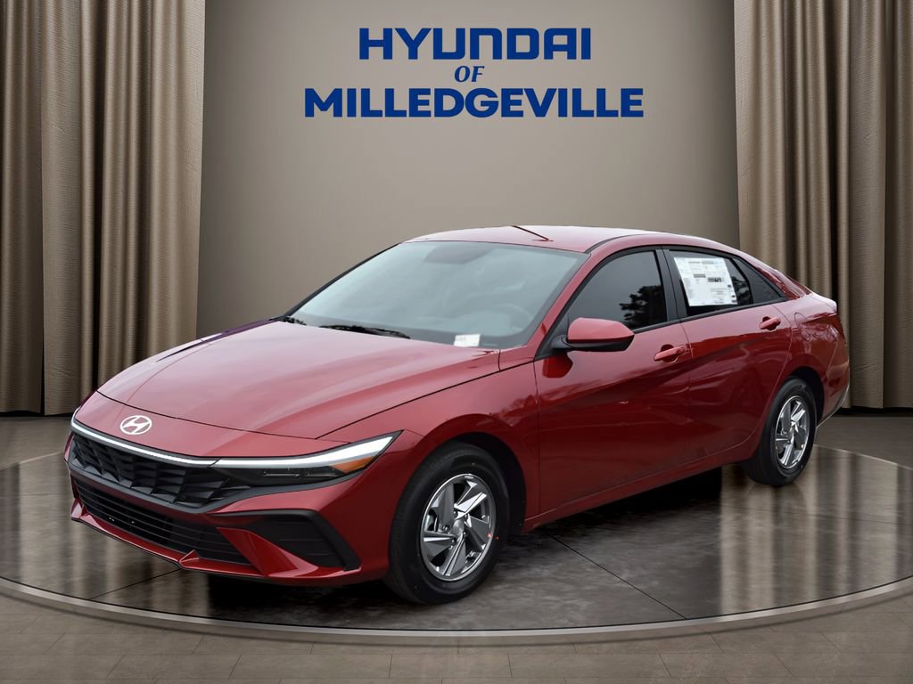 New 2026 Hyundai Elantra SE image 1