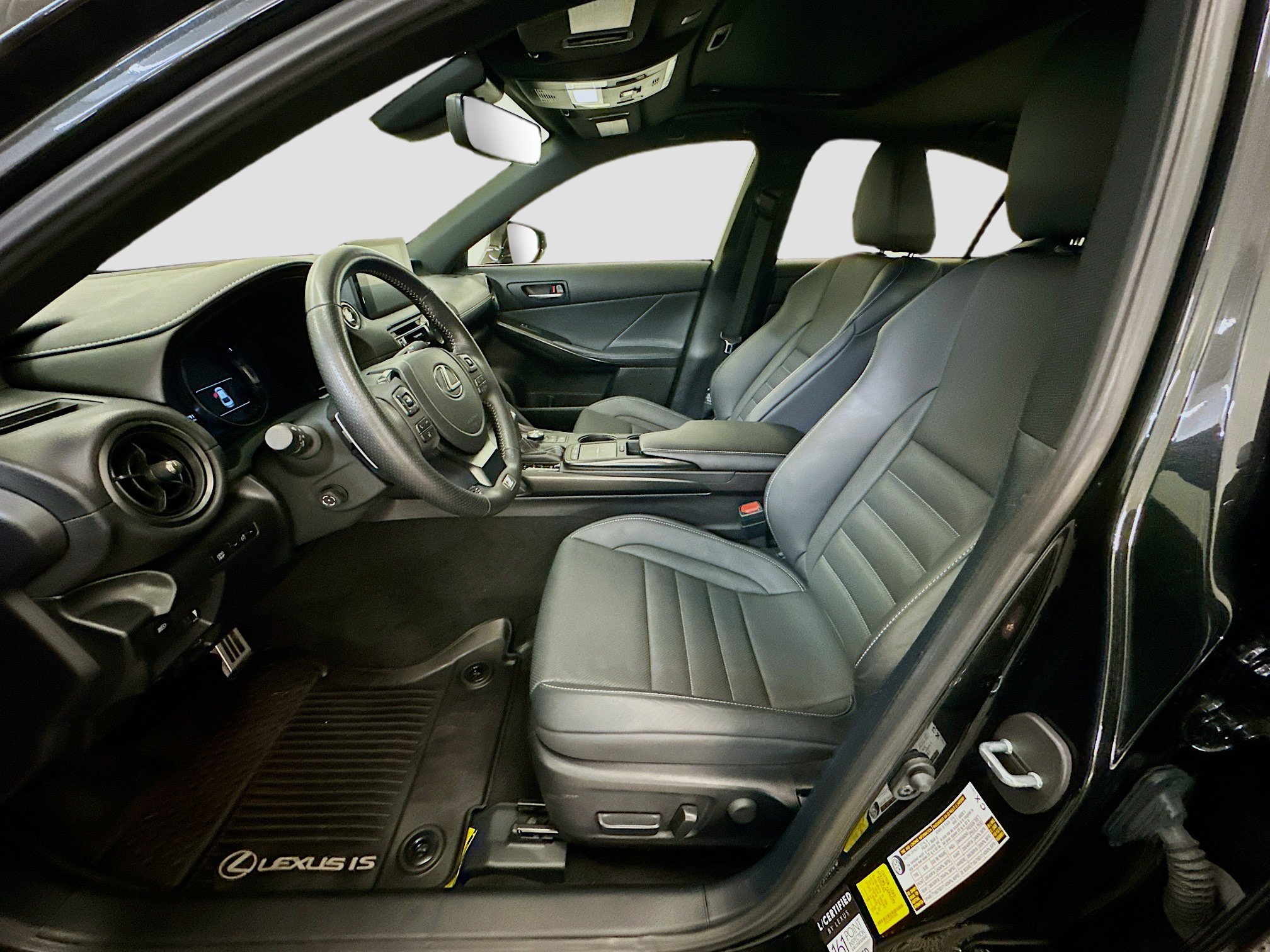 Used 2023 Lexus IS 350 F Sport w/ Memory Package AWD/4WD image 13