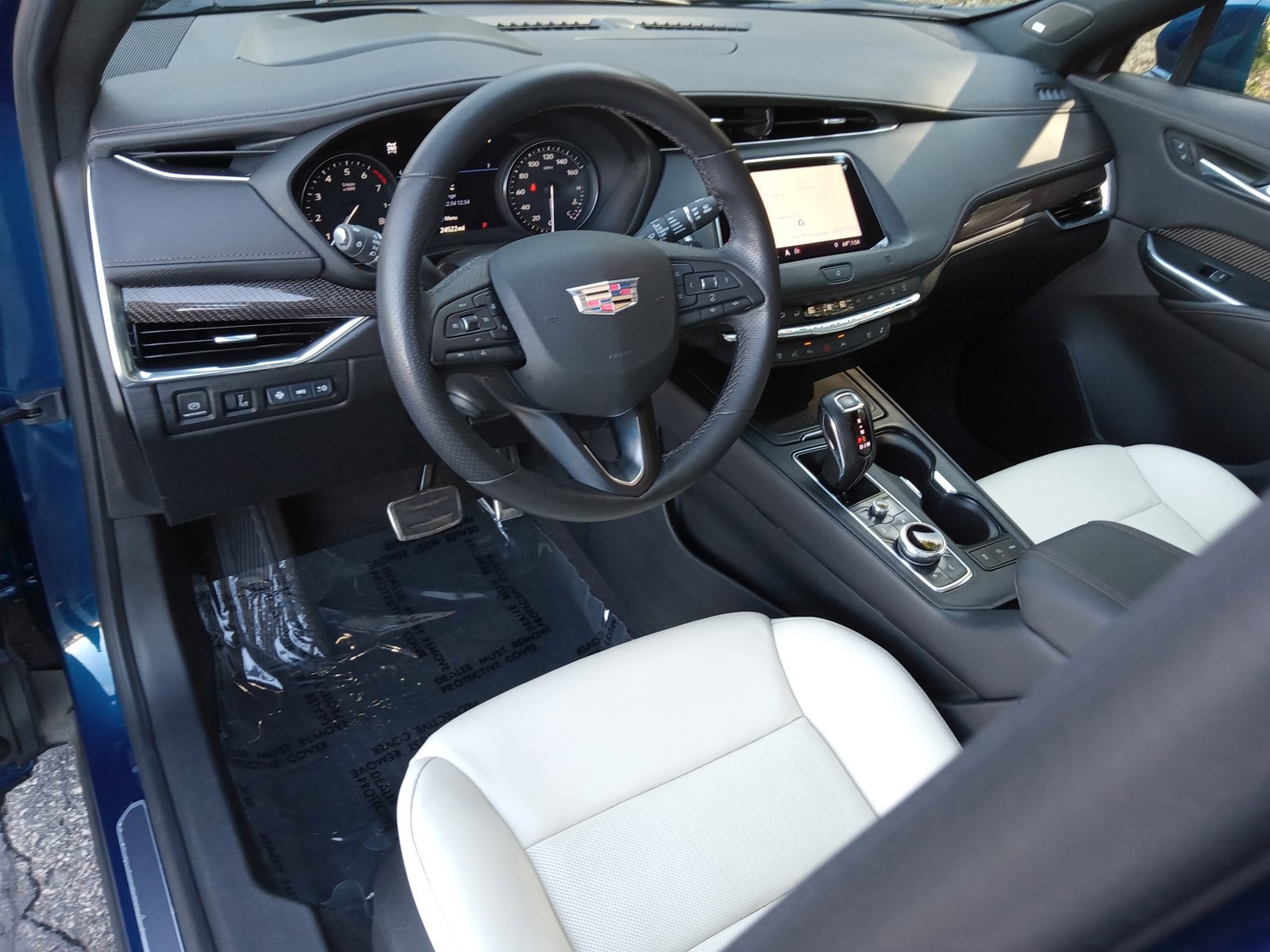 Used 2019 Cadillac XT4 Sport AWD/4WD image 13