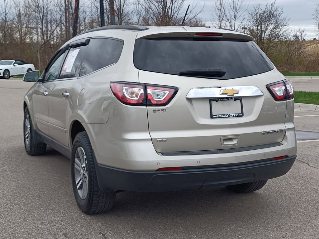 Used 2015 Chevrolet Traverse LT AWD/4WD image 3