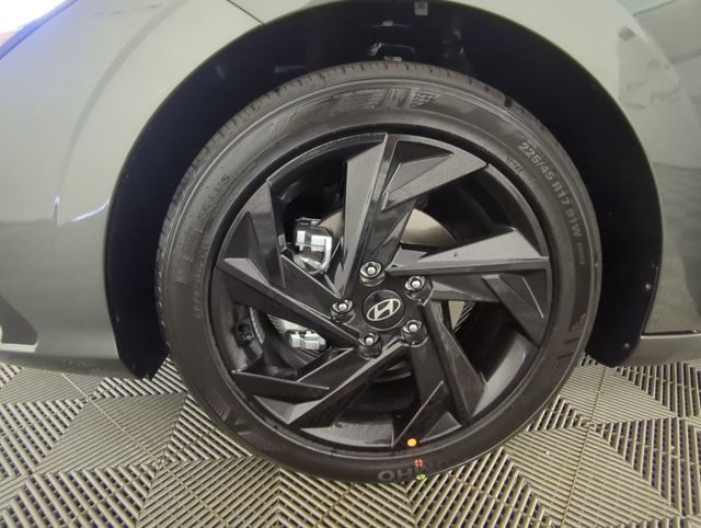 New 2026 Hyundai Elantra Sport FWD image 16