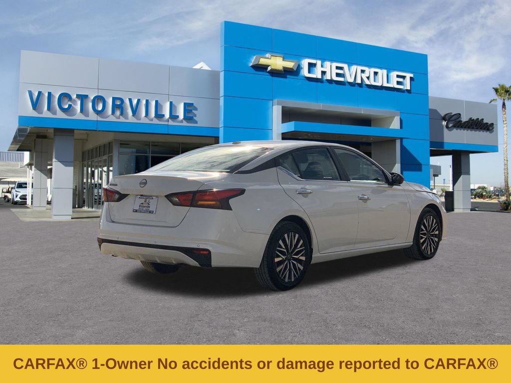 Used 2025 Nissan Altima 2.5 SV FWD image 4