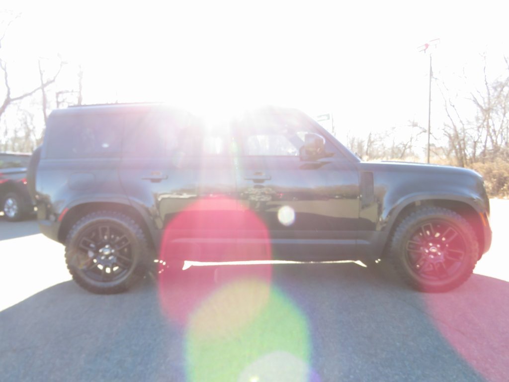 Used 2020 Land Rover Defender 110 S image 4