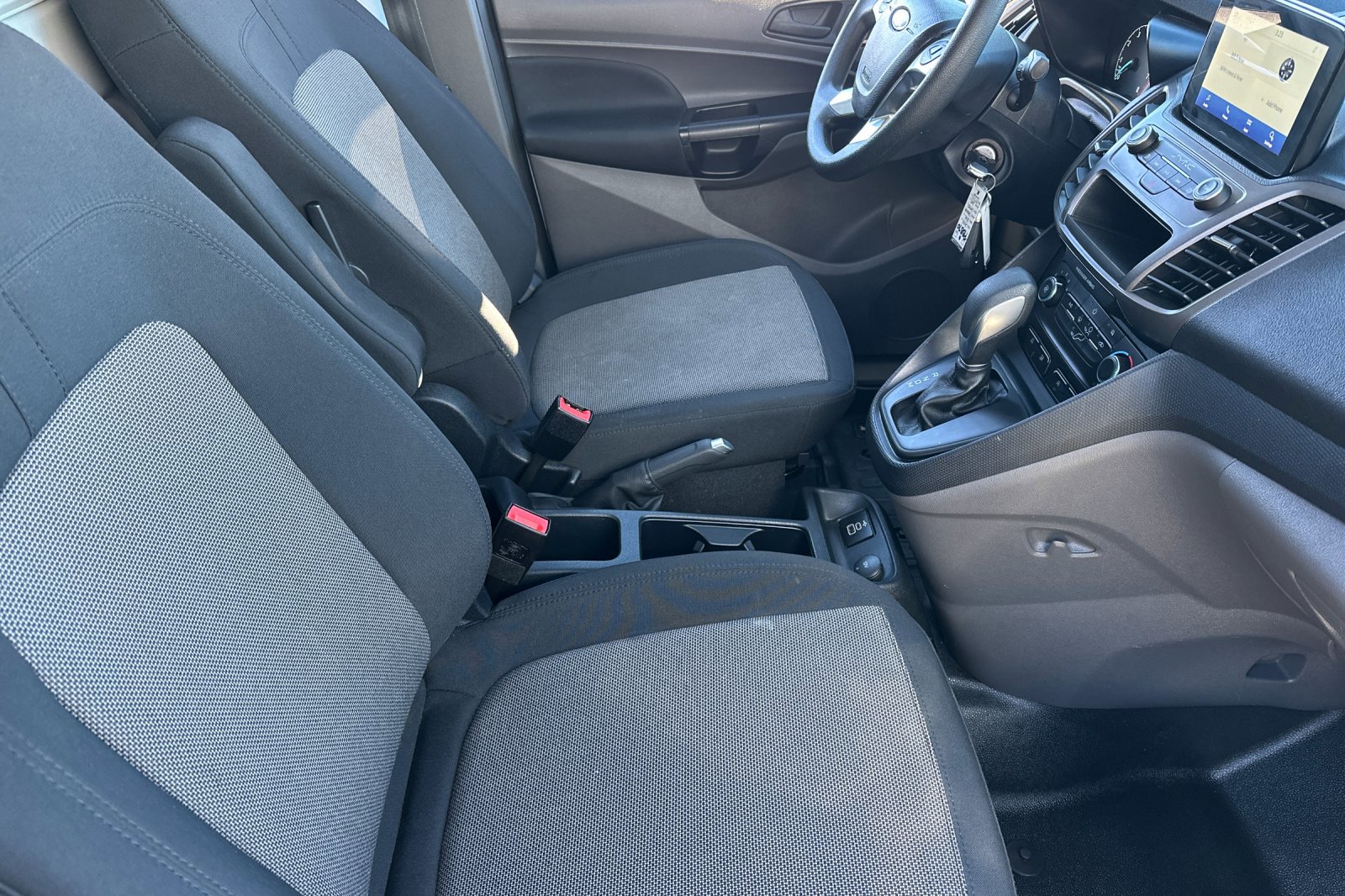 Used 2023 Ford Transit Connect XL image 14