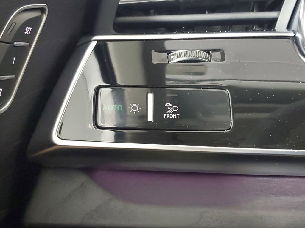 New 2026 Audi Q7 3.0T Premium Plus AWD/4WD image 35