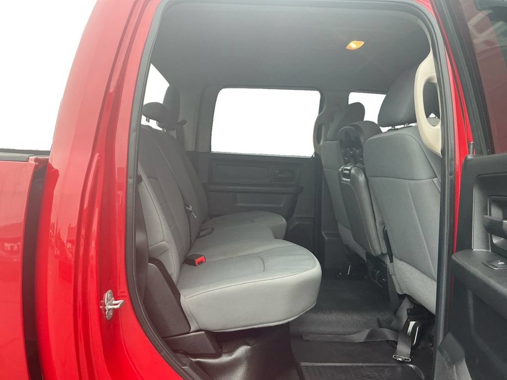 Used 2014 RAM 3500 Tradesman w/ Chrome Appearance Group AWD/4WD image 23
