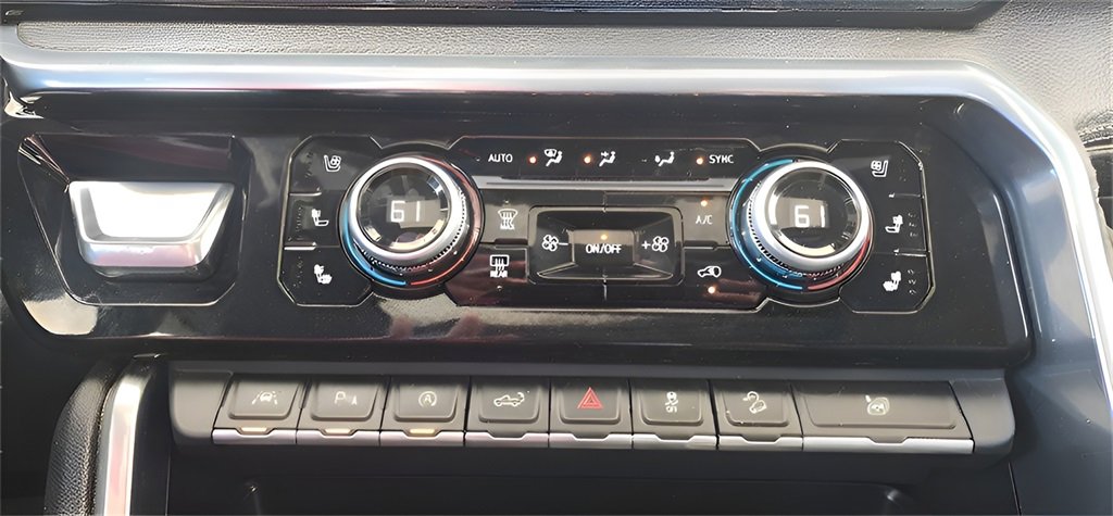 Used 2022 GMC Sierra 1500 Denali image 31