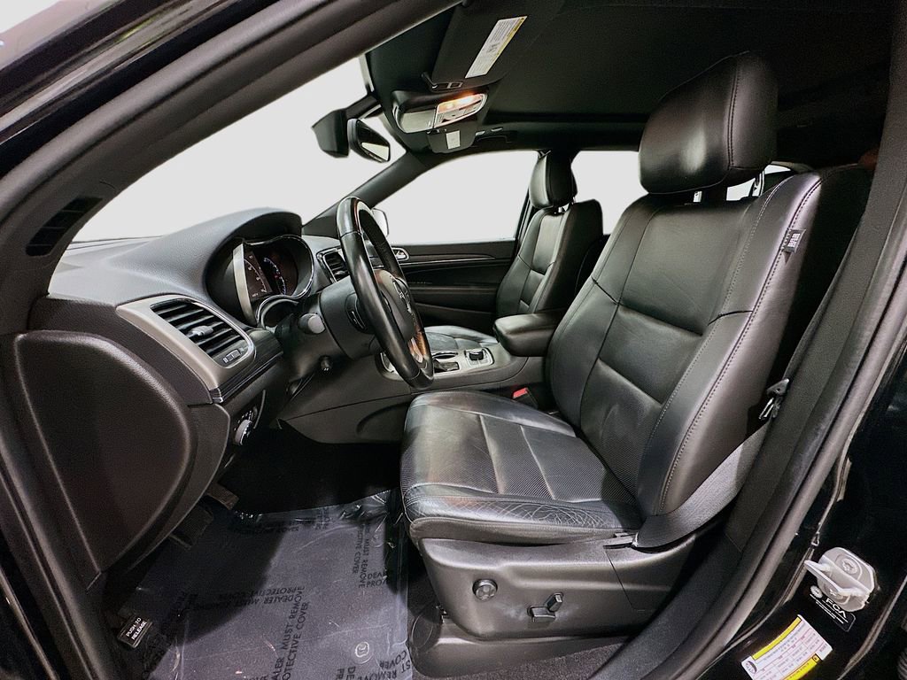 Used 2021 Jeep Grand Cherokee Limited w/ Luxury Group II image 20