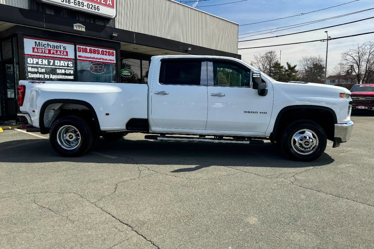 Used 2020 Chevrolet Silverado 3500 LTZ w/ LTZ Plus Package image 3