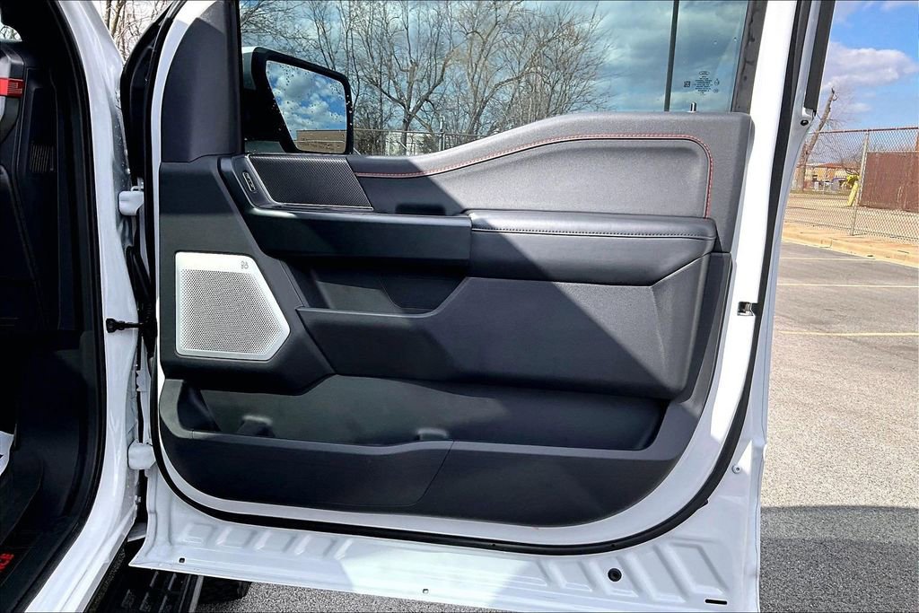 Used 2025 Ford F150 Raptor image 23