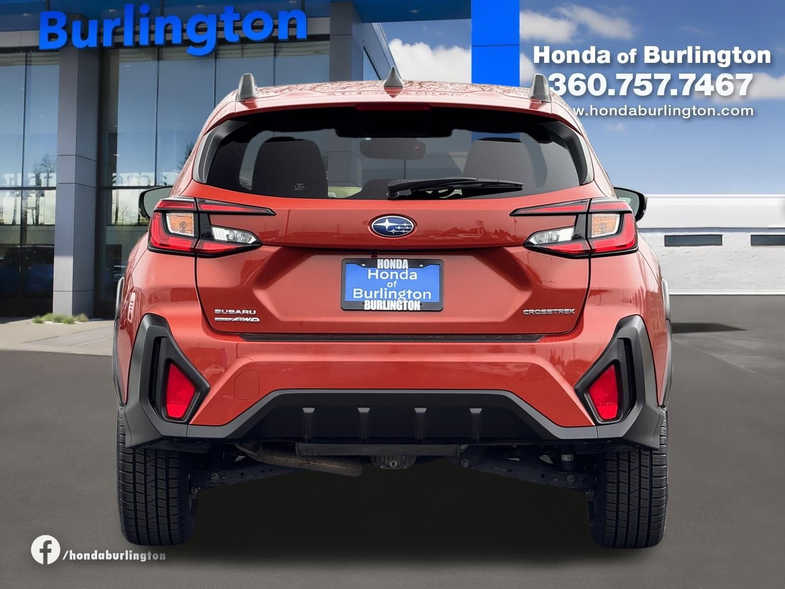 Used 2024 Subaru Crosstrek 2.0i Premium AWD/4WD image 5
