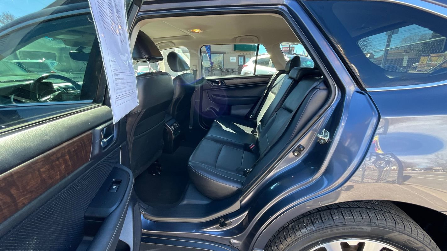 Used 2017 Subaru Outback 2.5i Limited image 22