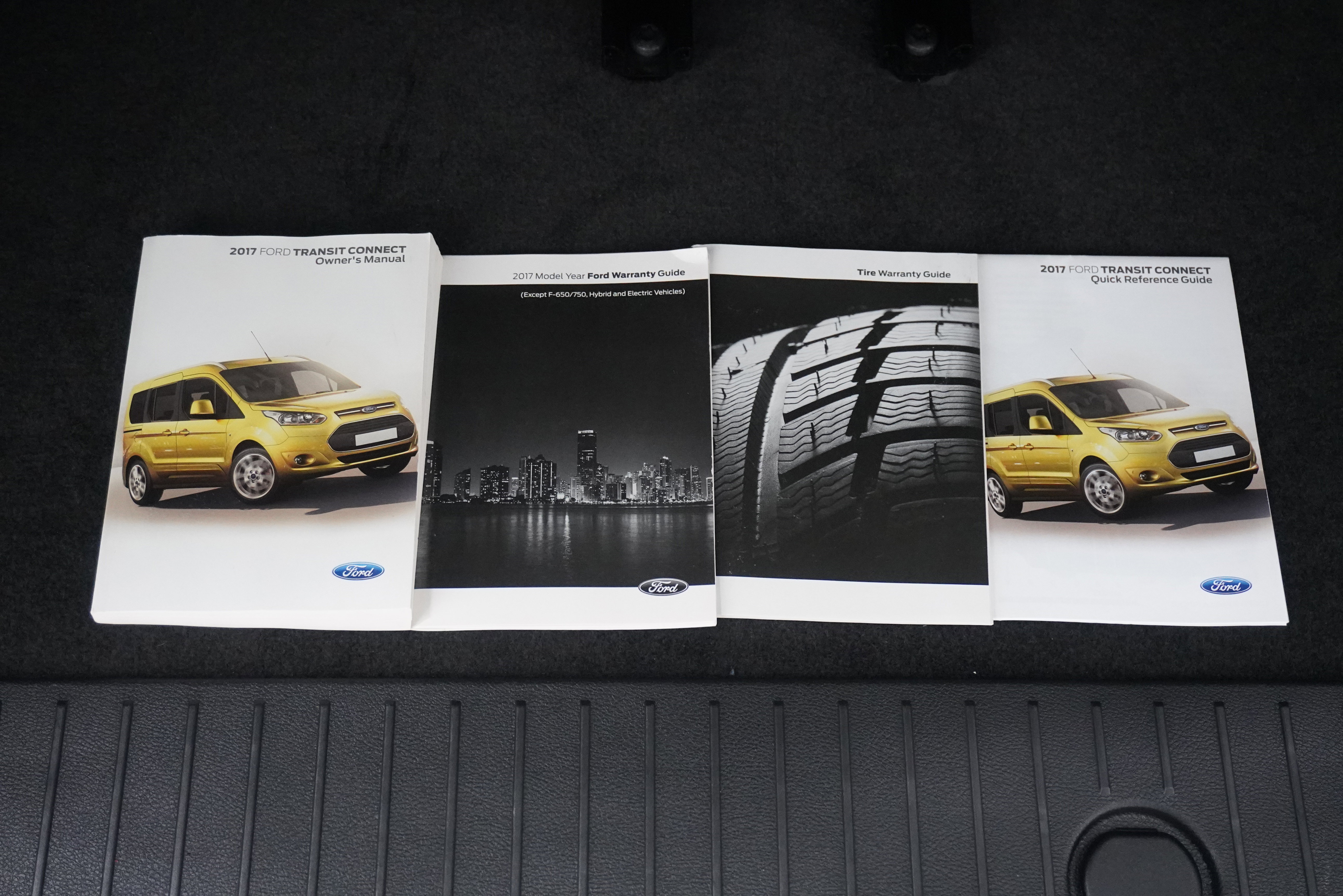 Used 2017 Ford Transit Connect XL image 21