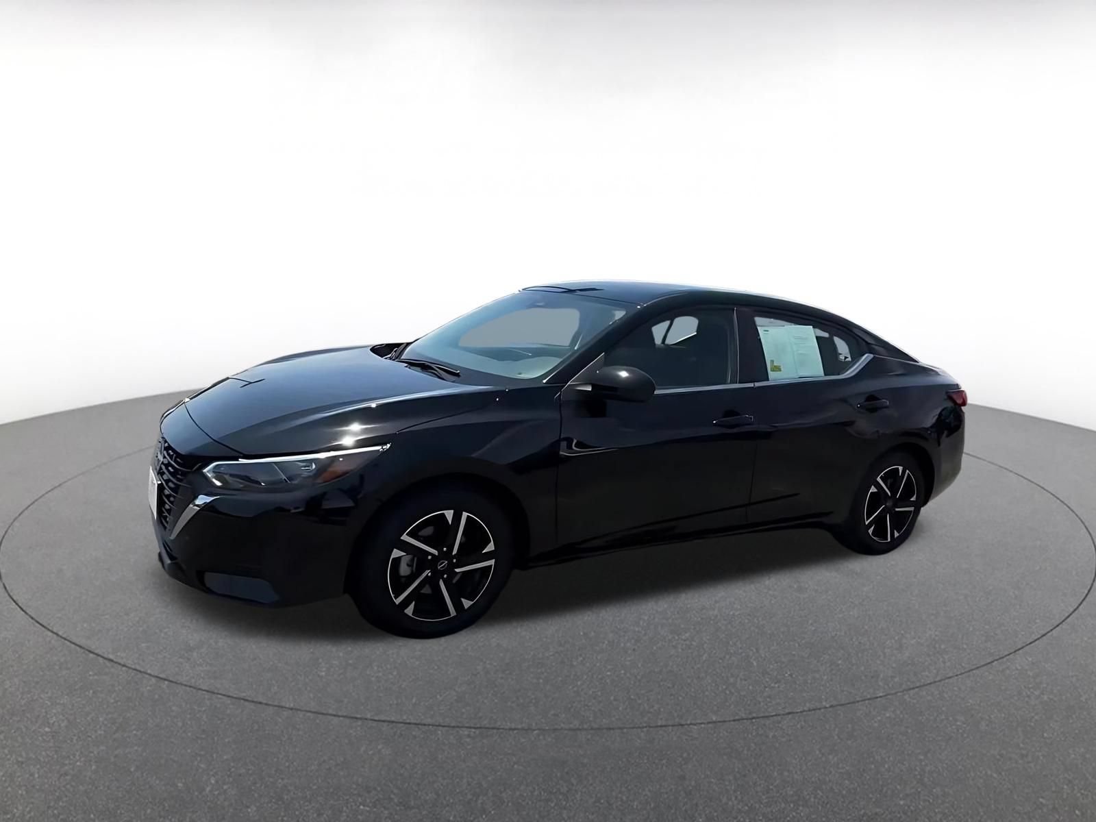 Used 2025 Nissan Sentra SV FWD image 6