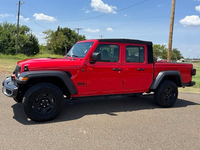 Used 2024 Jeep Gladiator Sport AWD/4WD image 3