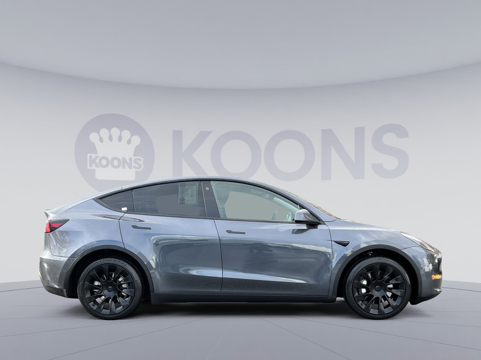 Used 2022 Tesla Model Y Long Range image 7