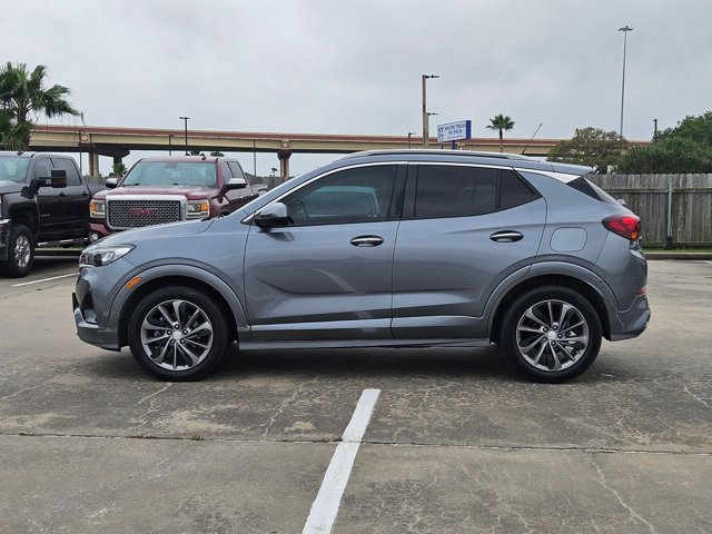 Used 2020 Buick Encore GX Essence w/ Advanced Technology Package FWD image 7