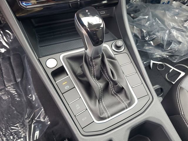 New 2026 Volkswagen Jetta SE FWD image 26