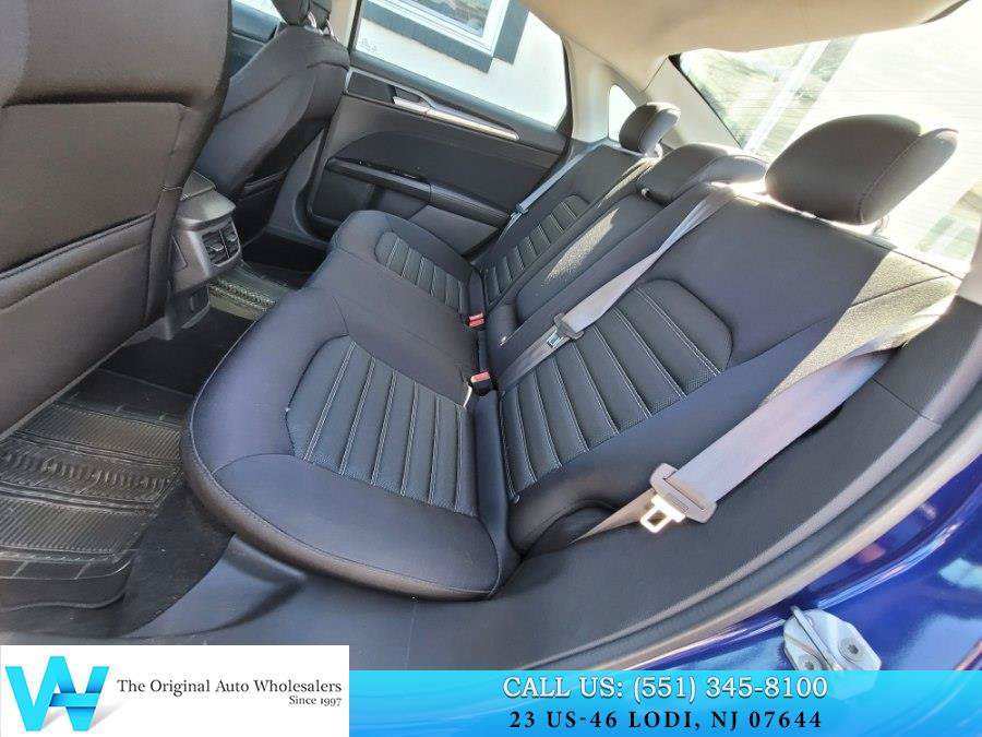 Used 2014 Ford Fusion SE FWD image 13