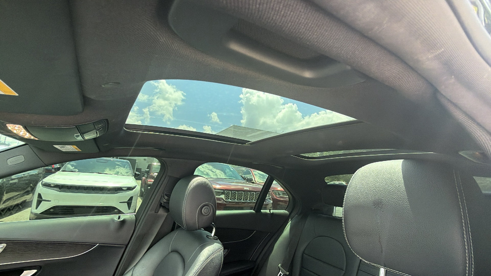 Used 2021 Mercedes-Benz C 300 4MATIC Sedan w/ Premium Package image 17