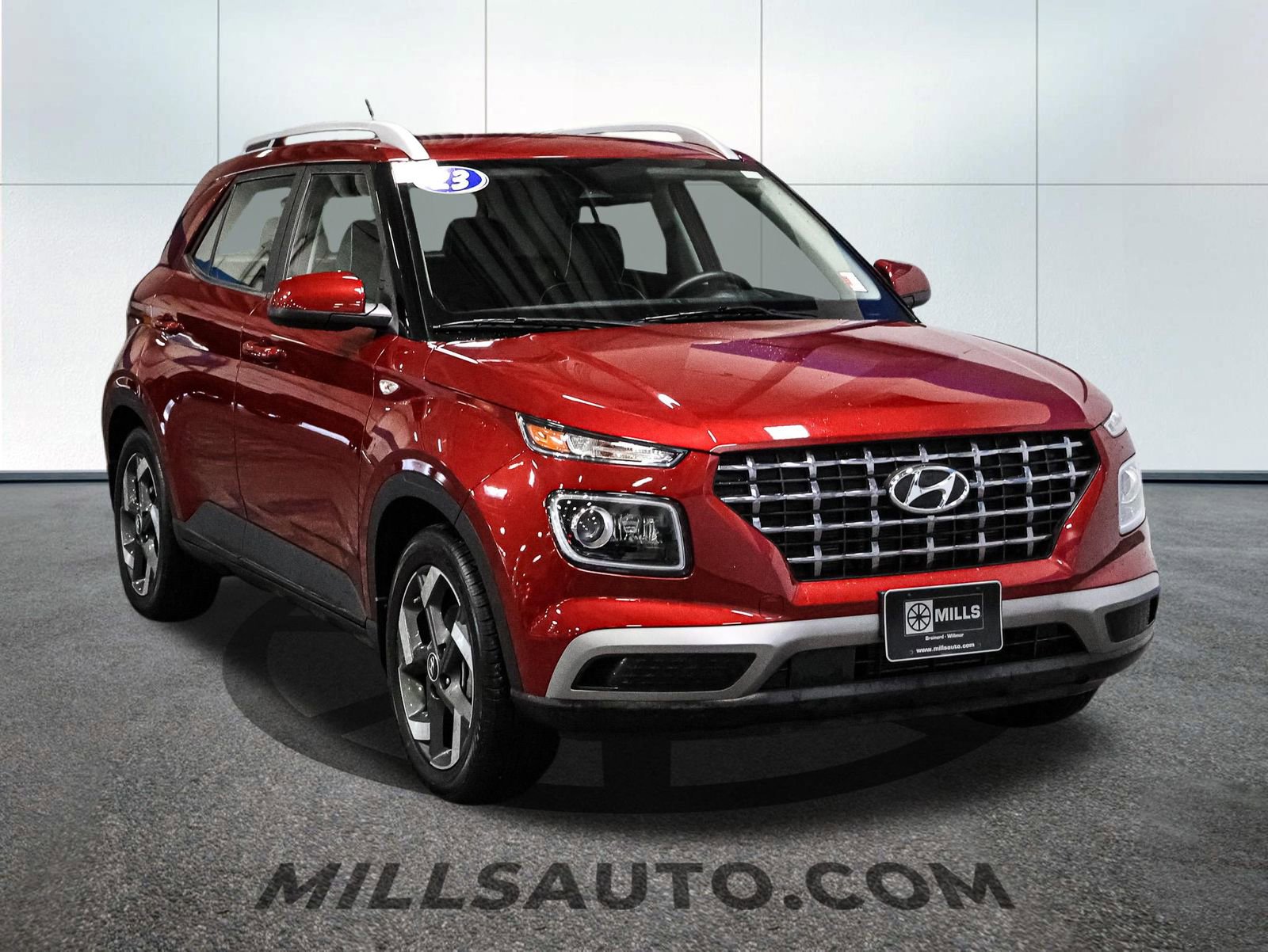 Used 2023 Hyundai Venue Limited w/ Cargo Package image 11