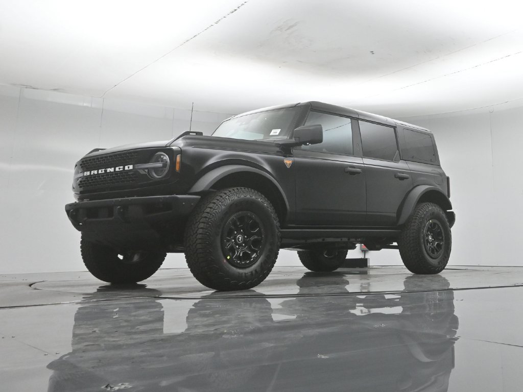 New 2026 Ford Bronco Badlands w/ Wildtrak Package AWD/4WD image 44