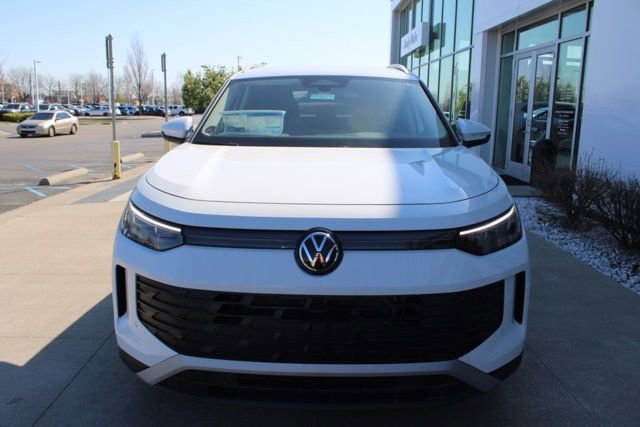 New 2026 Volkswagen Tiguan S FWD image 2