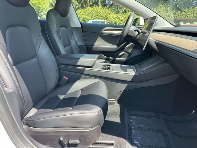 Used 2023 Tesla Model 3 Standard Range RWD image 9