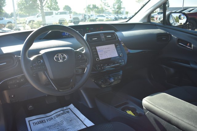 Used 2021 Toyota Prius LE FWD image 16