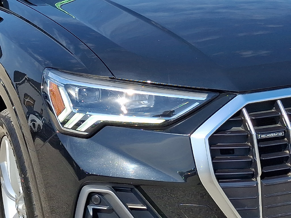 Used 2020 Audi Q3 2.0T Premium Plus w/ Premium Plus Package AWD/4WD image 9