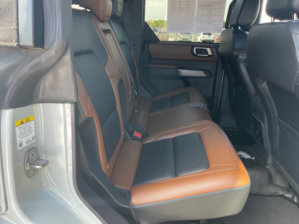 Used 2023 Ford Bronco Outer Banks AWD/4WD image 29