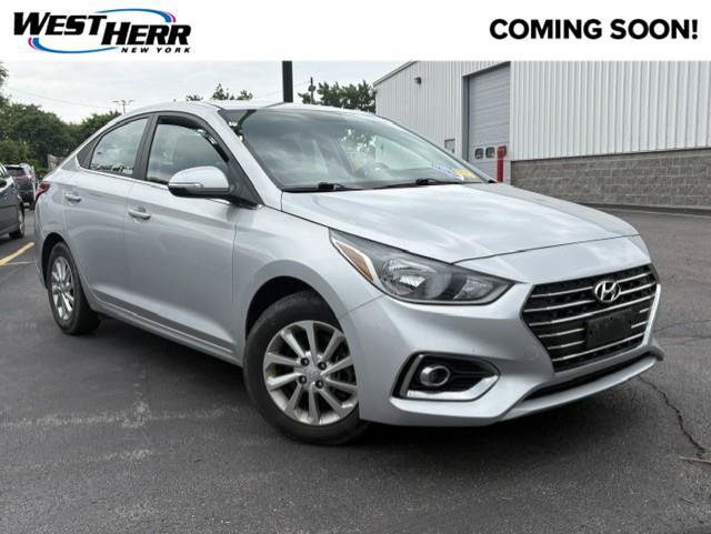 Used 2022 Hyundai Accent SEL FWD image 1
