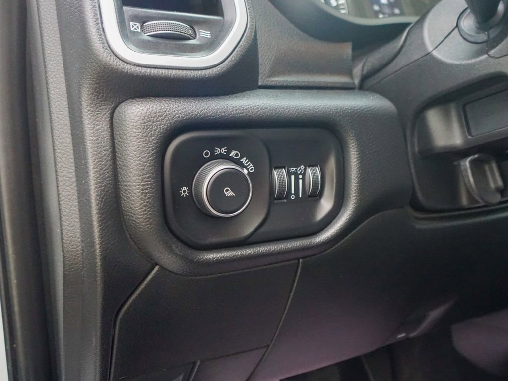 Used 2019 RAM 2500 Big Horn image 15