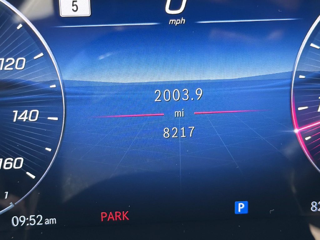 Used 2025 Mercedes-Benz CLE 300 4MATIC Cabriolet image 26
