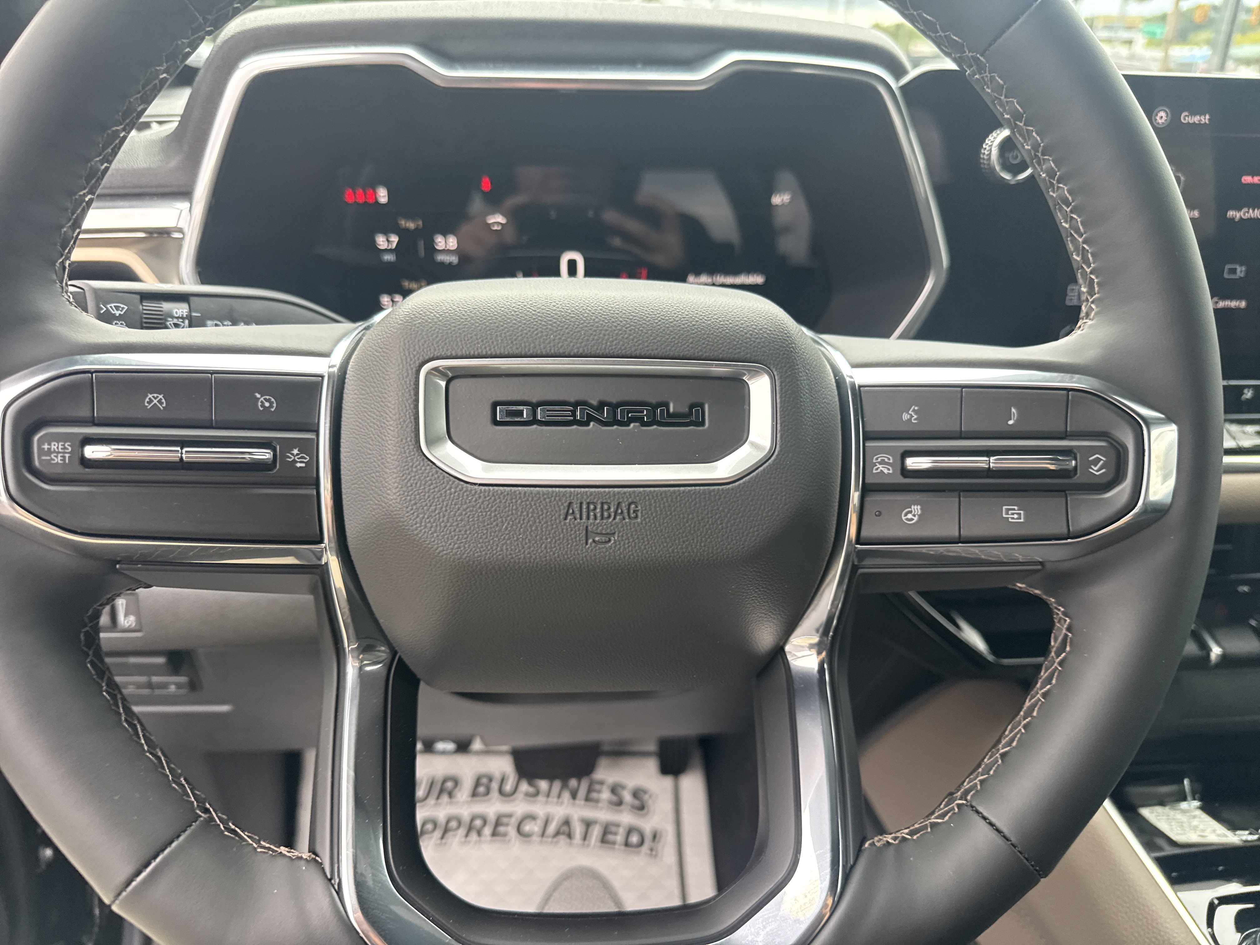 New 2026 GMC Canyon Denali AWD/4WD image 17