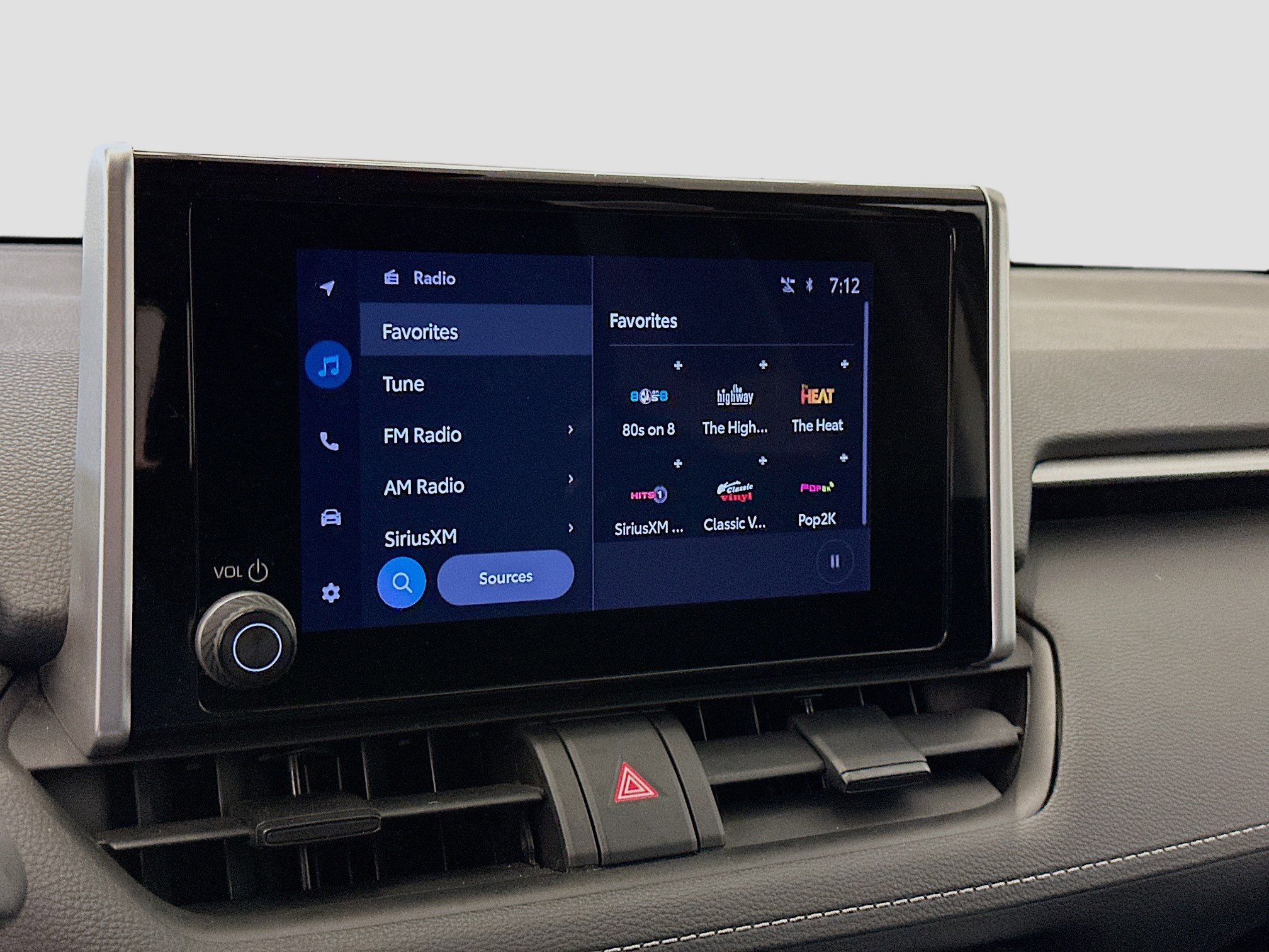 Used 2024 Toyota RAV4 XLE image 21