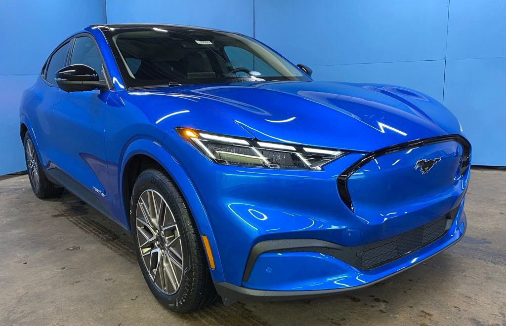 New 2025 Ford Mustang Mach-E Premium image 1