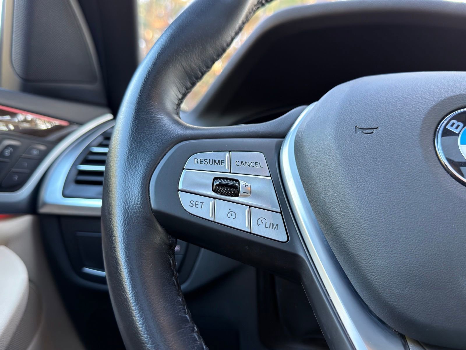 Used 2023 BMW X3 xDrive30i w/ Convenience Package image 25