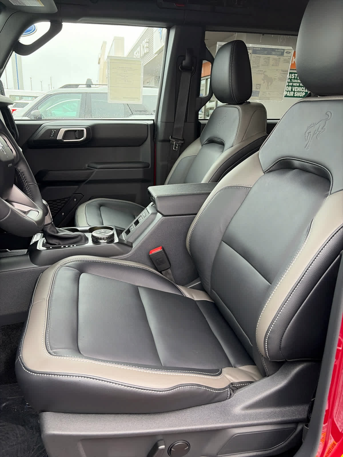 New 2026 Ford Bronco Outer Banks AWD/4WD image 16