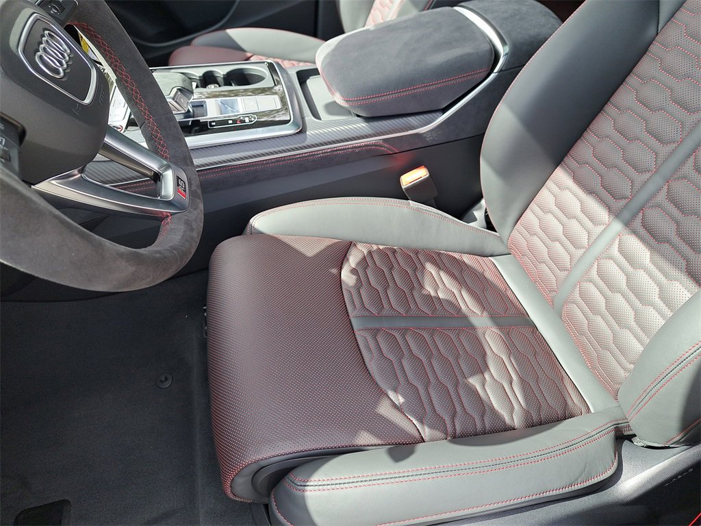 New 2026 Audi RS Q8 performance image 17