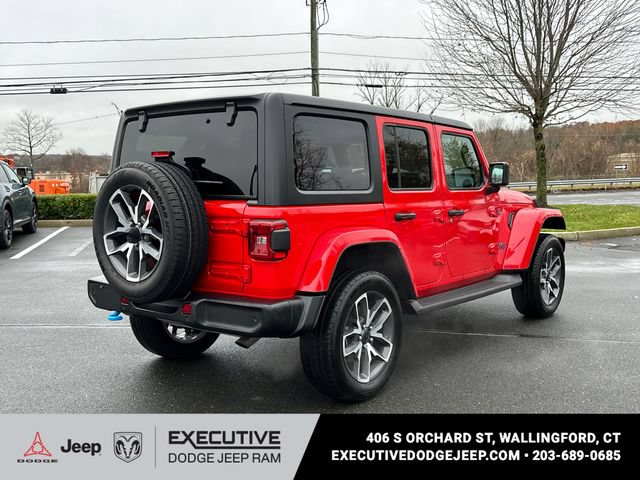 Used 2024 Jeep Wrangler Unlimited w/ Convenience Group AWD/4WD image 4