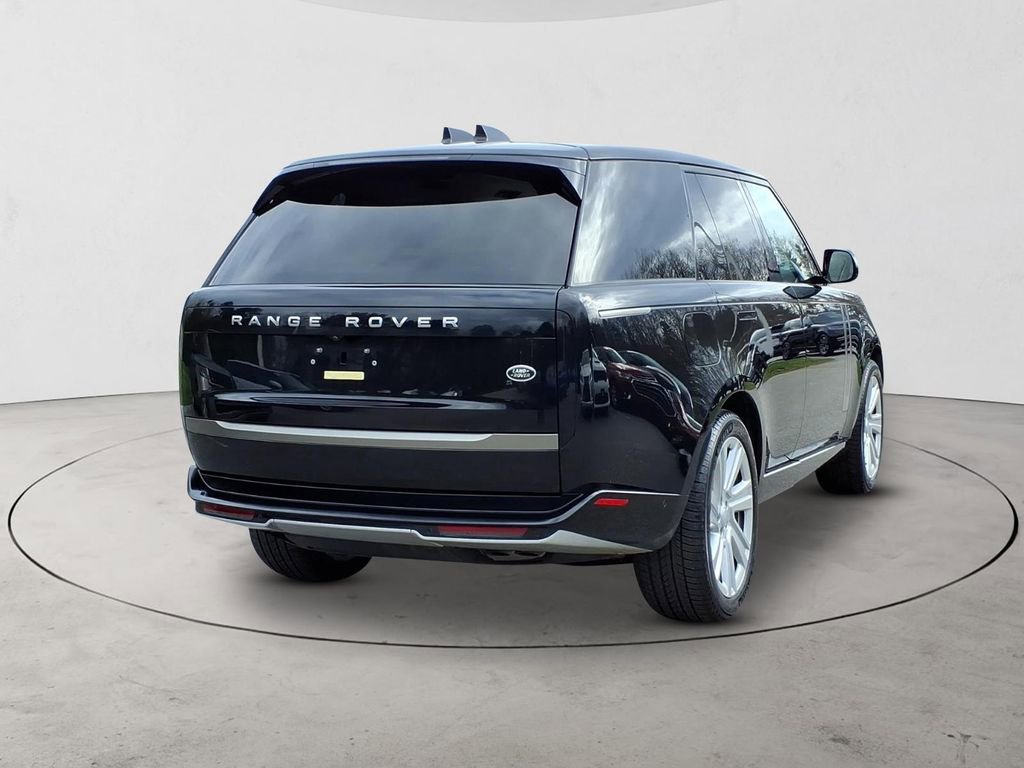 Used 2023 Land Rover Range Rover SE AWD/4WD image 5