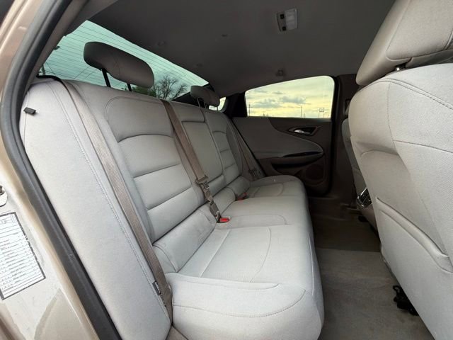 Used 2022 Chevrolet Malibu LT image 13
